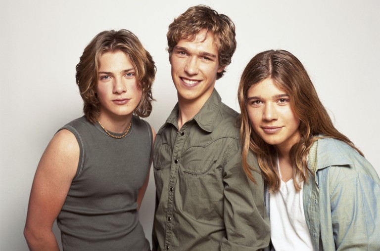 ‘This Time Around’ at 20: Hanson Explain How Their Sophomore LP Charted the Course For Their Adult Years